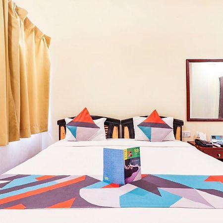 Fabexpress Mid Town Hotel ไฮเดอราบัด ภายนอก รูปภาพ