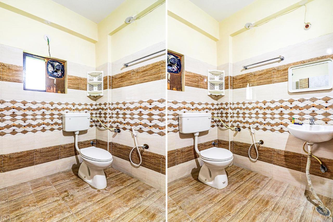 Fabexpress Mid Town Hotel ไฮเดอราบัด ภายนอก รูปภาพ